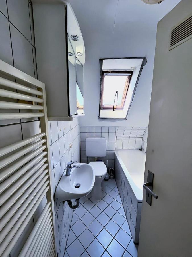 Ferienwohnung / Monteurzimmer Kitzingen Eksteriør bilde